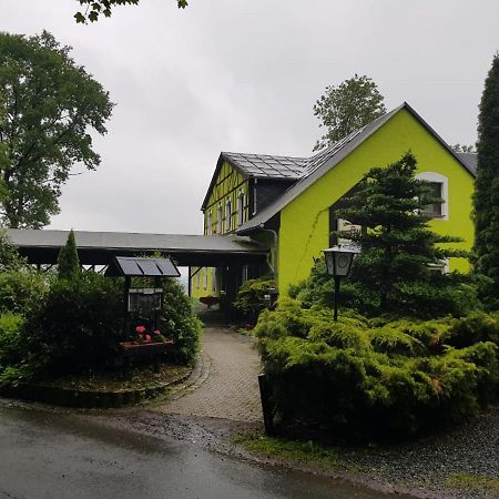 Le Delizie Siciliane Hotel Oelsnitz  Екстериор снимка