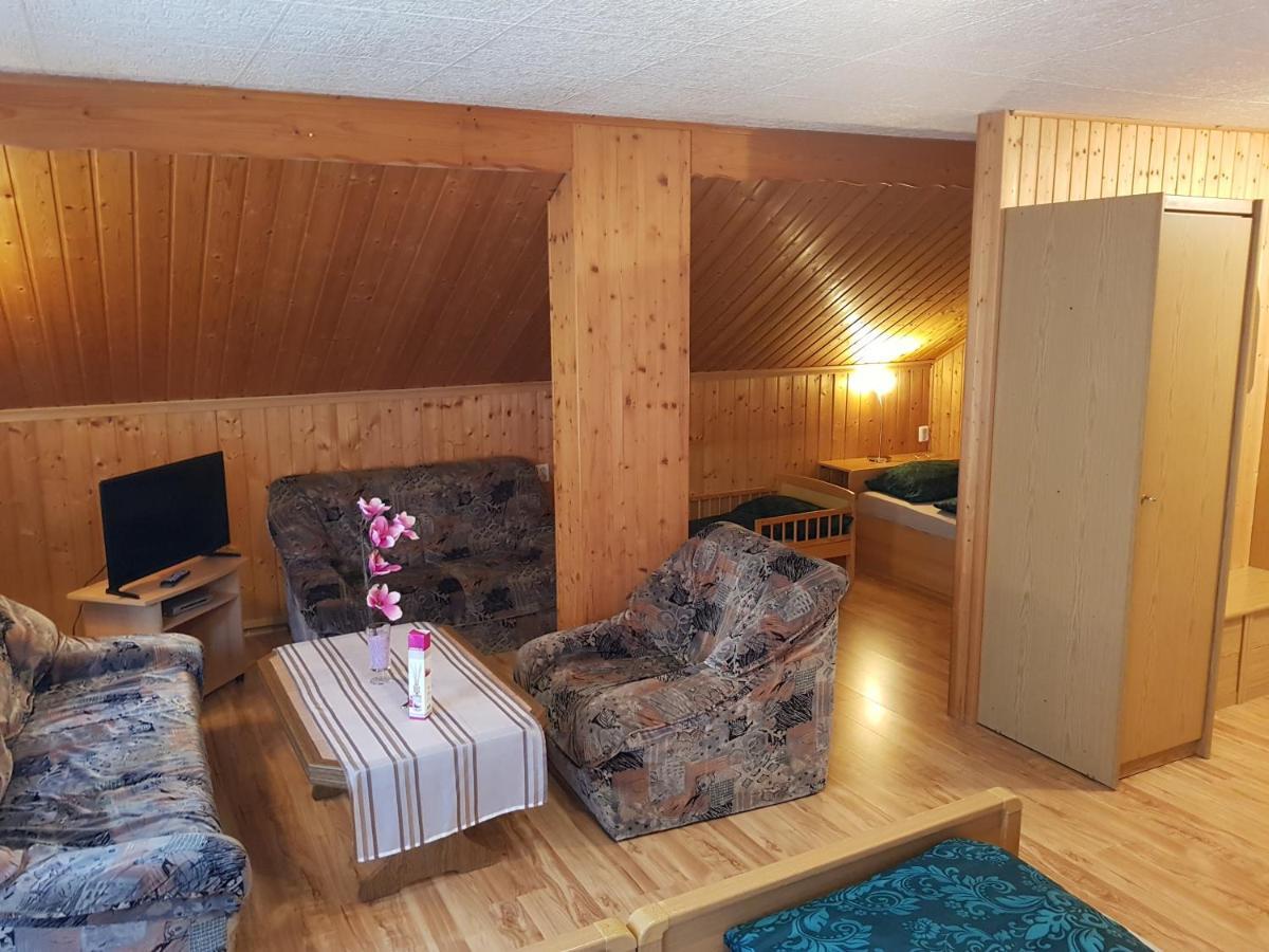Le Delizie Siciliane Hotel Oelsnitz  Екстериор снимка